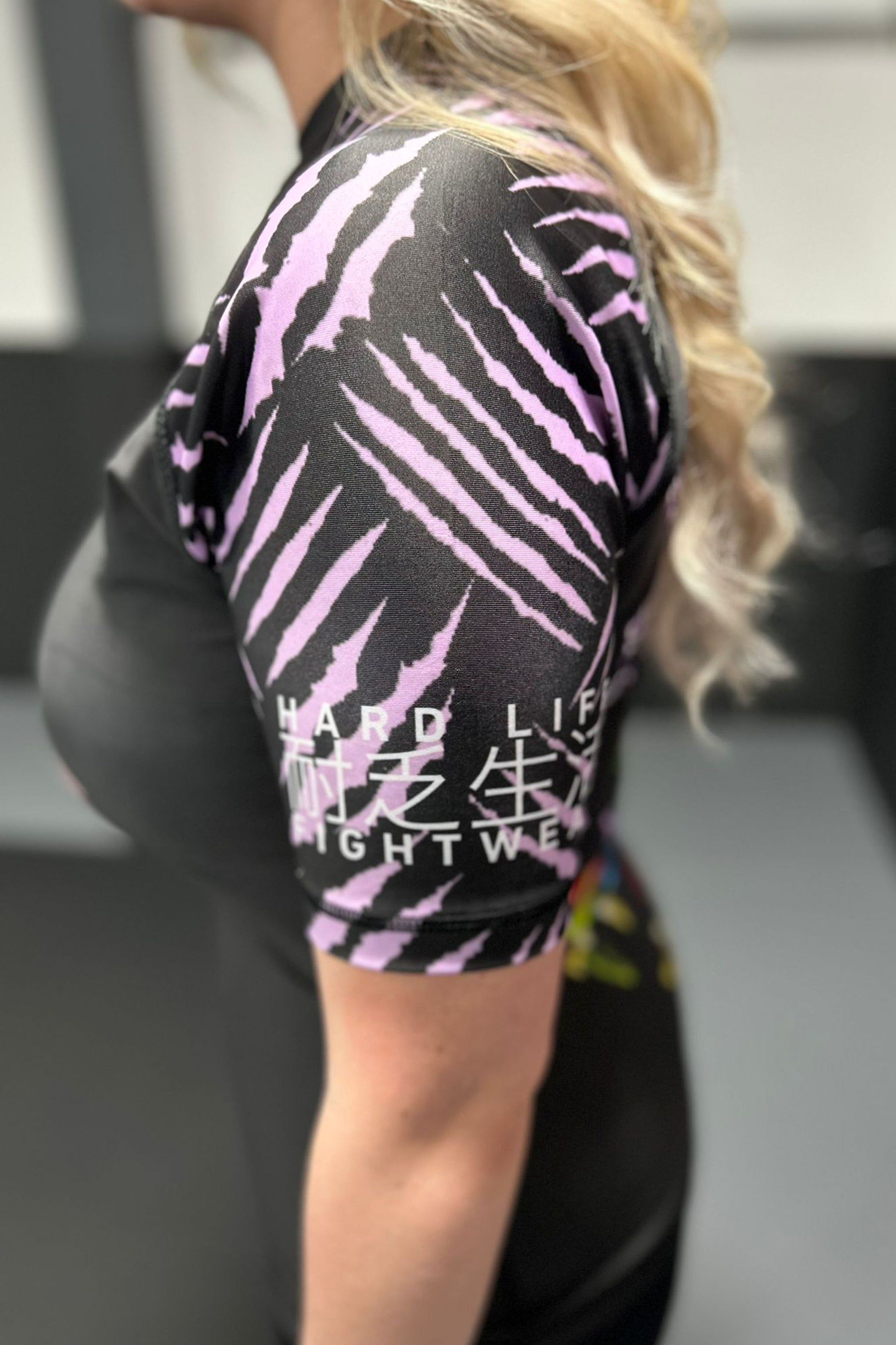 Ladies Hardlife Lioness Rashguard